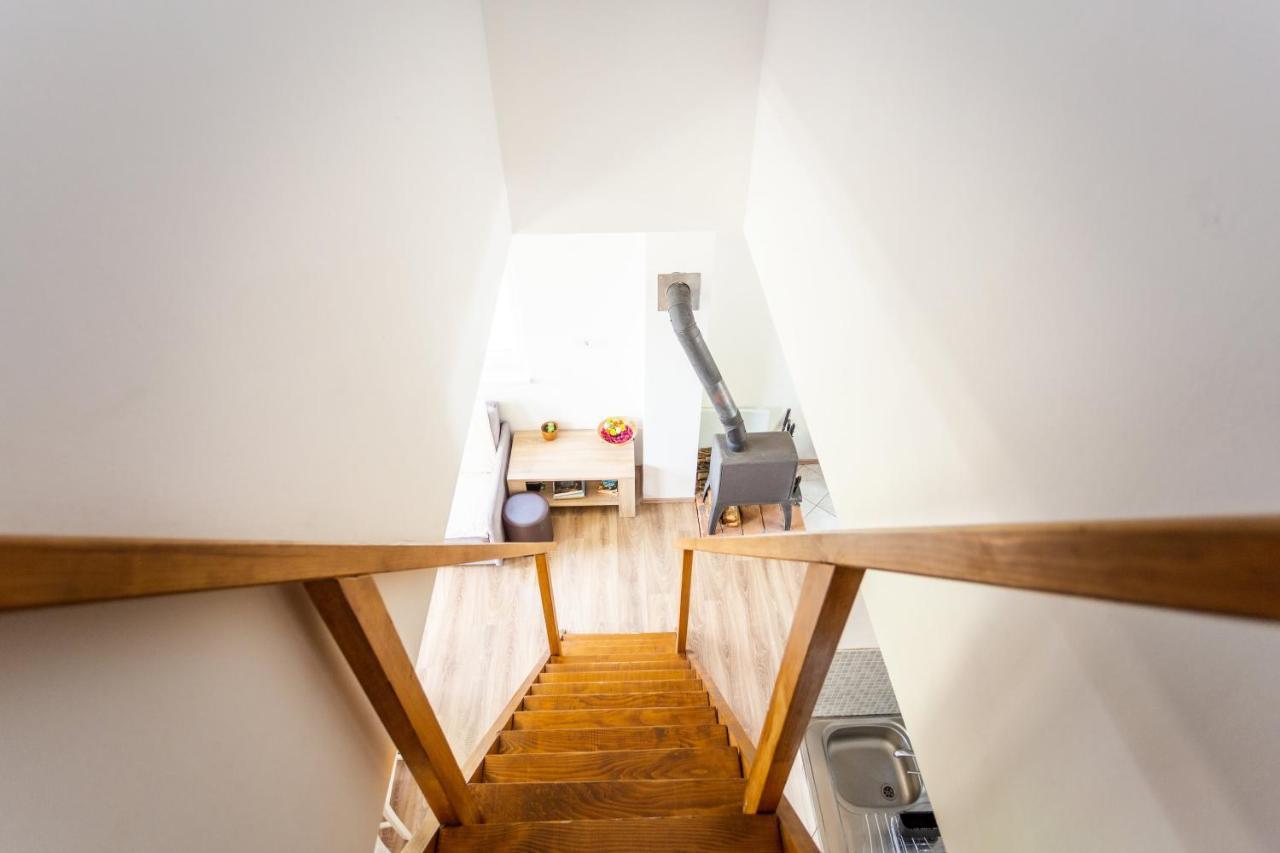 Apartmani Cerovecki クラピナ エクステリア 写真